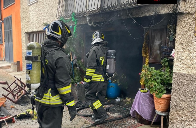 Cuneo: incendio in una abitazione in via Mistral