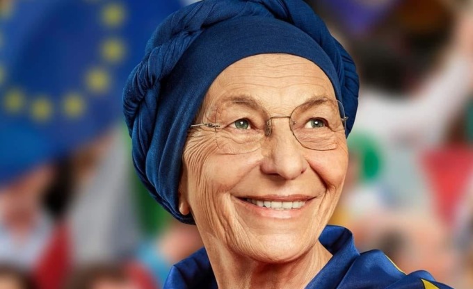 Cittadinanza onoraria ad Enna Bonino