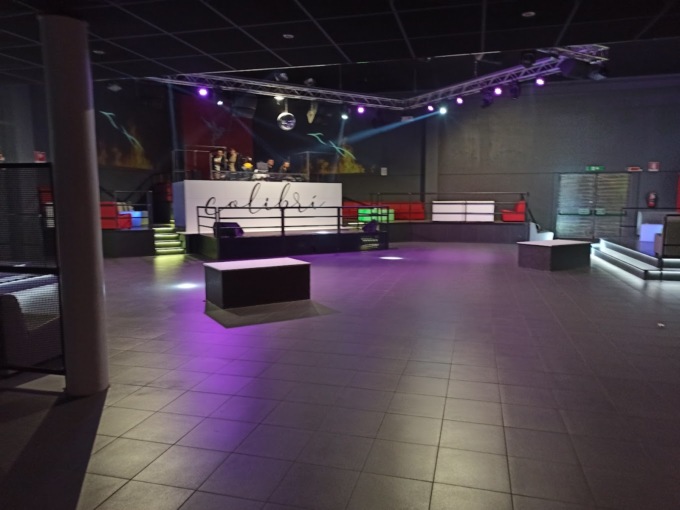 Cuneo: il Questore chiude una discoteca per irregolarità e multa il gestore