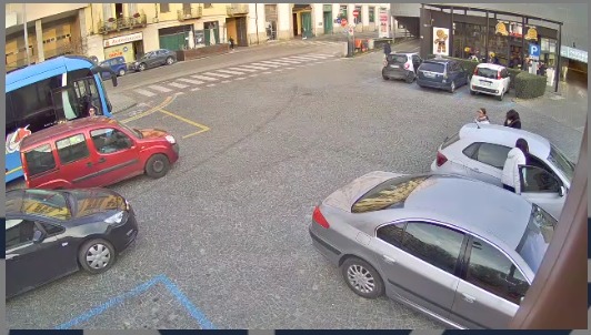Alba, scontri e violenze in zona stazione: il sindaco chiede l’intervento del Prefetto