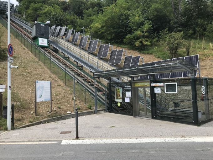 Ascensore inclinato ritorna in funzione