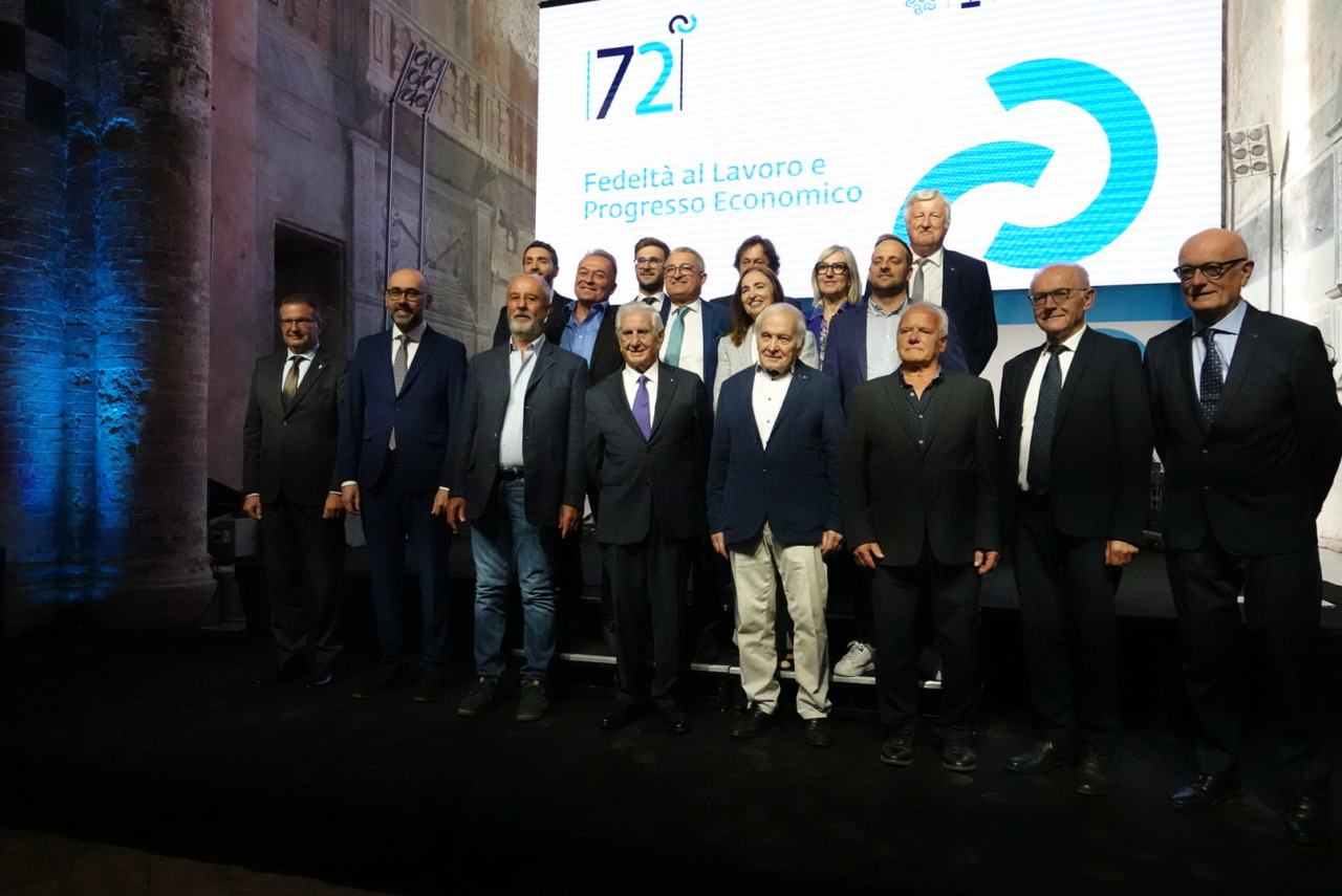 Sei albesi premiati per la Fedeltà al Lavoro LE FOTO
