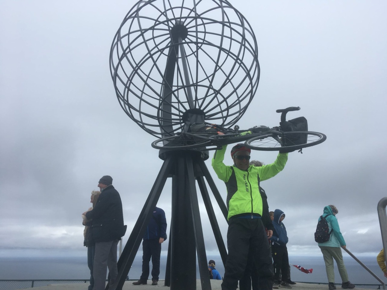 Muore il ciclista Giandonato Bava dopo un incidente lungo la provinciale