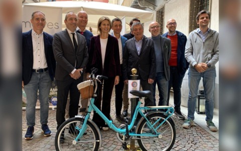 A Cuneo venti bici vintage per vivere la città con calma