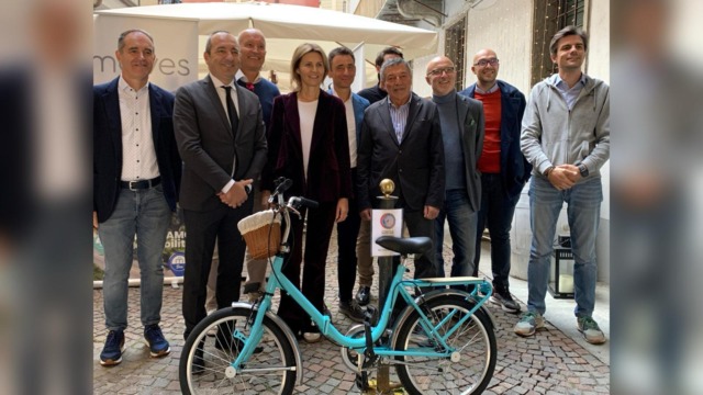 A Cuneo venti bici vintage per vivere la città con calma
