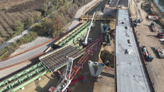 Autostrada A33 Asti-Cuneo: Varato il Secondo Impalcato del Viadotto SP7 a Verduno