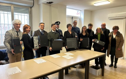 Alba: 12 personal computer per la Casa di Reclusione Montalto