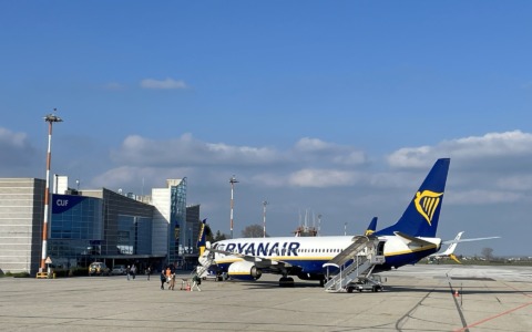 Ryanair blinda Cuneo: confermato l’operativo per l’estate 2026 con focus su Cagliari e Palermo