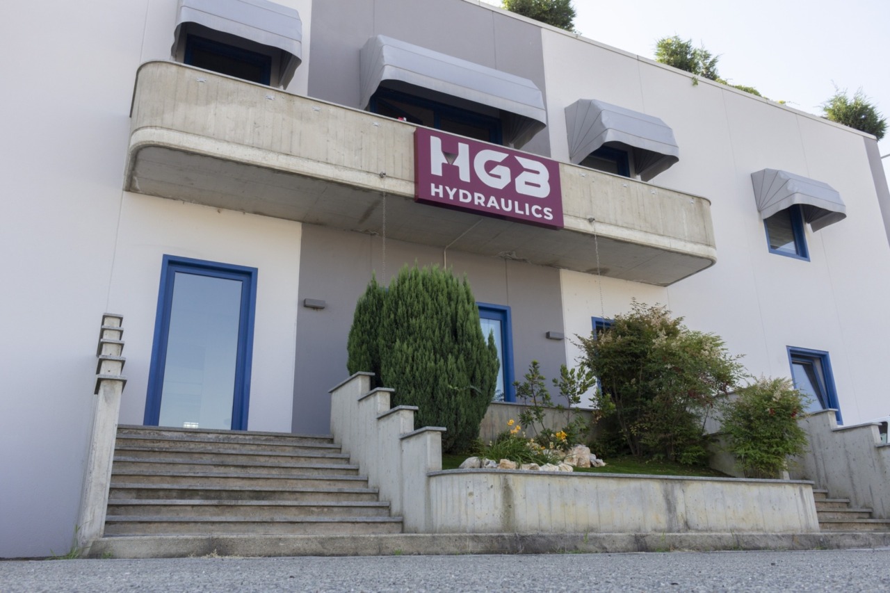 Oleodinamica per macchine mobili: soluzioni su misura e innovazione nel settore