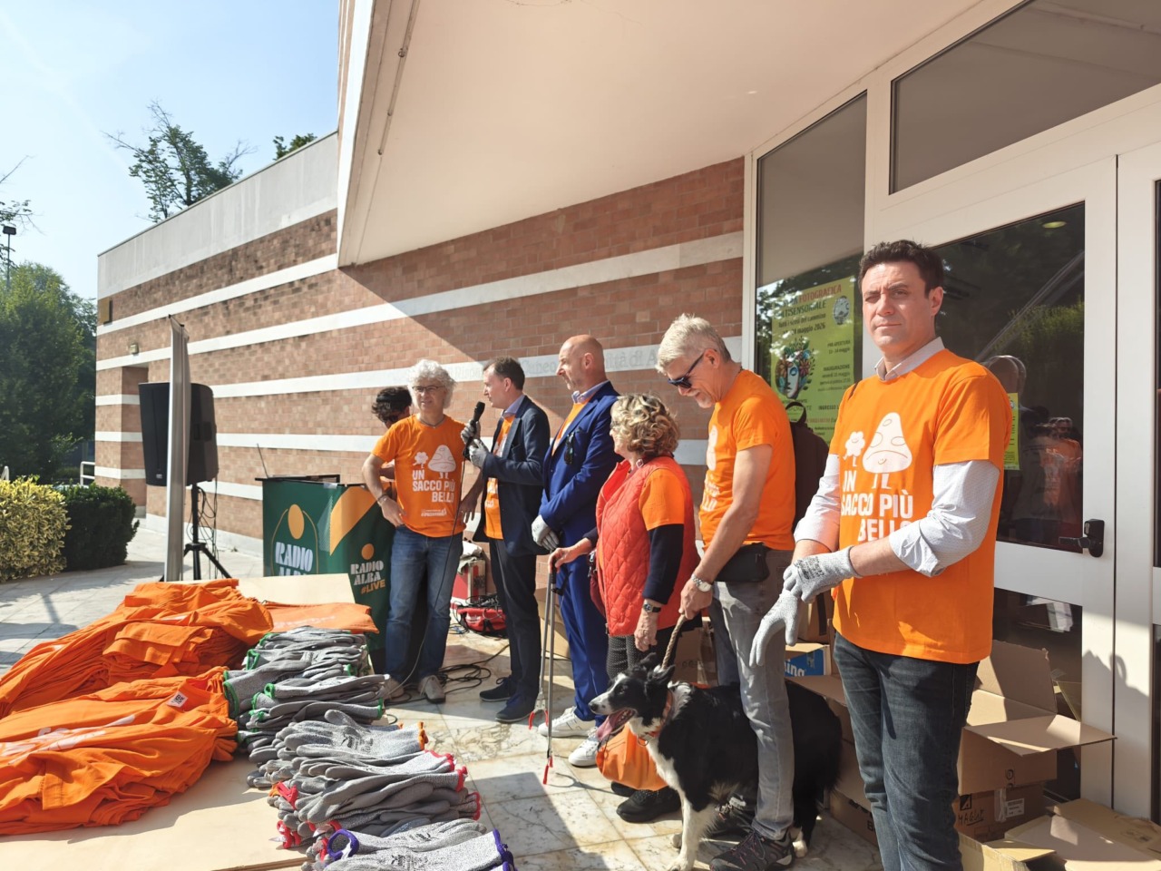 Successo ad Alba per la sesta edizione di Spazzamondo: 450 volontari e 175 kg di rifiuti raccolti