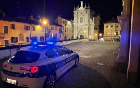 Sicurezza urbana a Bra, raffica di denunce e allontanamenti dal territorio