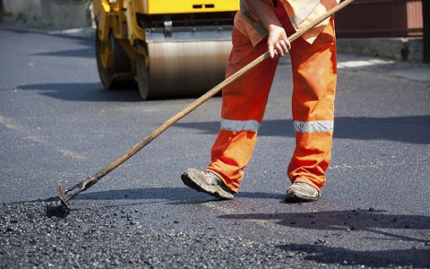 Bra, al via il piano da 312mila euro per le strade: cantieri tra maggio e giugno