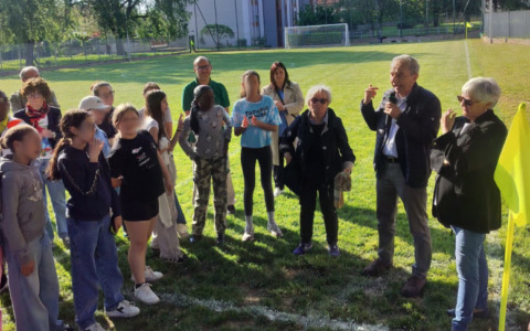 A Bra taglio del nastro per il nuovo campo da calcio di via Brizio: investimento da 50mila euro