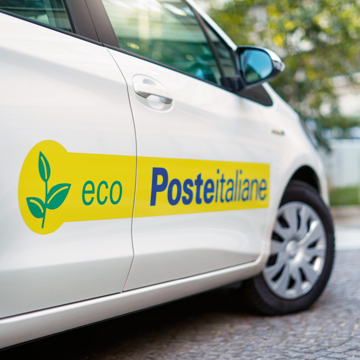 Vacanze senza bagagli a Cuneo: arriva il servizio Poste Delivery Web