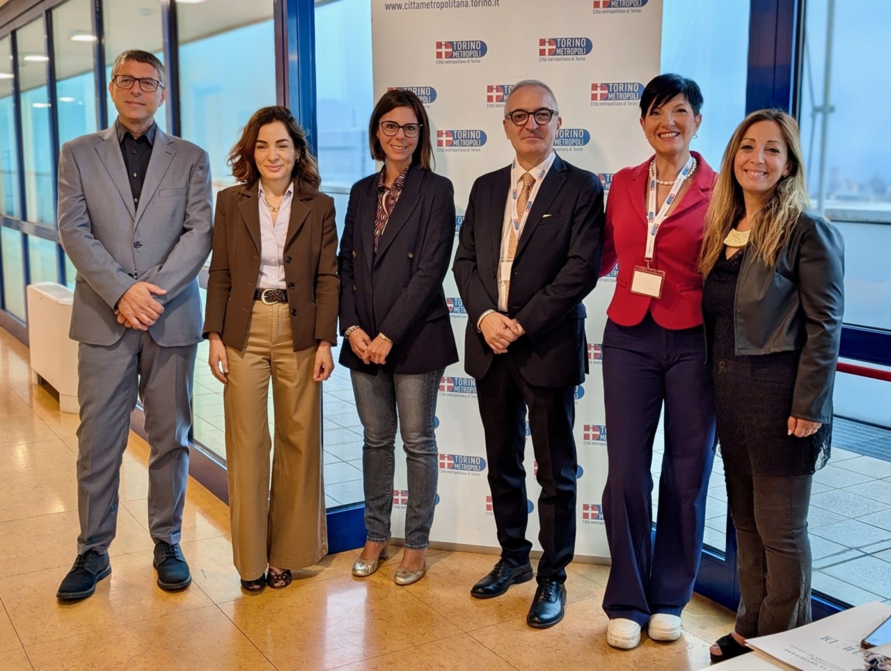 Il convegno «Cariche di cura» accende i riflettori sull’impatto del lavoro assistenziale su salute, occupazione, pensioni