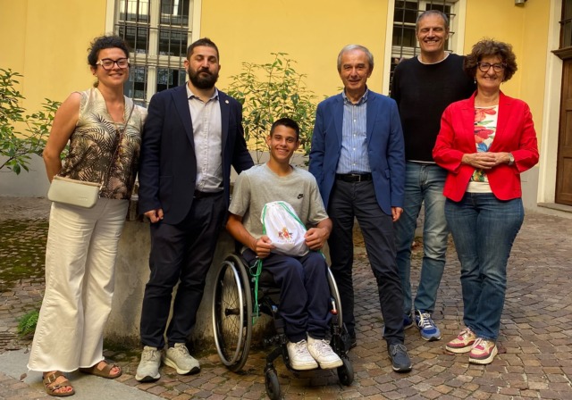 La Giunta di Bra riceve il giovane tennista Lorenzo Politanò